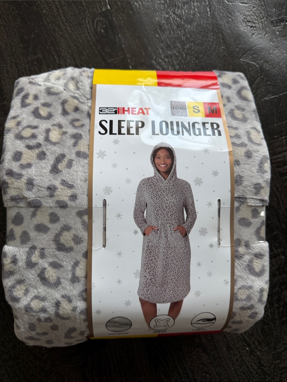32 Degrees Heat Women's Leopard Hooded Sleep Lounger - Gray & Cream